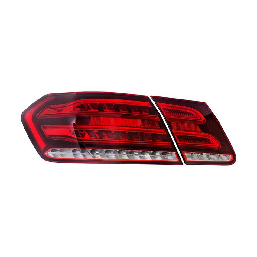 Mercedes Tail Light Set - Driver Side Inner and Outer (LED) 2129061503 - ULO 2853561KIT